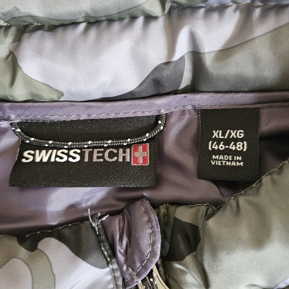 Mens Vest - Picture 5 of 5